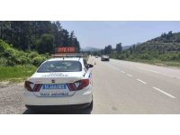 Burdur’da trafik denetimlerinde 7 bin 462 araç kontrol edildi