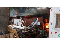 Antalya’da depo yangını