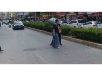 Yaya geçidini kullanmayan çocuğa motosiklet çarptı: 1 yaralı