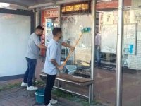 Alanya’da otobüs duraklarına bakım