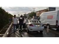 Serik’te seyir halindeki otomobil alev alev yandı