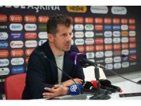 Emre Belözoğlu: "Bizi ligde tutan iç saha performansımız oldu"