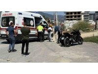 Motosiklet sürücüsü kazada hastanelik oldu