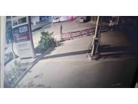 Sokakta karşılaştığı eski kocasını tabancayla vurdu... O anlar kamerada