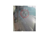 Motosikletlerin çarpıştığı kazada, yaşlı adam ağır yaralandı