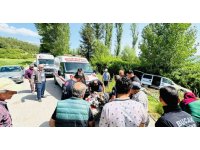 Kontrolden çıkan araç şarampole devrildi: 2 yaralı