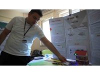 Üstün yetenekli öğrenciler Bilim Fuarında projeleriyle göz doldurdu