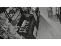 Depremzede esnafın konteyneri soyuldu: 10 dakikada 500 bin TL’lik ürün gitti