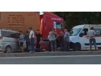 Mersin’de 3 aracın karıştığı kazada 2 kişi yaralandı