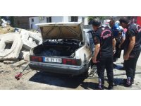 Fırından aldığı köz otomobili yaktı