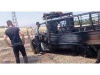 Kamyonet yanarak kullanılamaz hale geldi