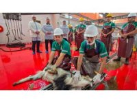 Mersin’de şehitlerin anısına kurban kesildi