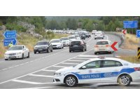 Tatilcilerin dönüş yolunda trafik yoğunluğu