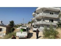 Cani baba 12 yaşındaki kızını öldürdü, eşini ağır yaraladı