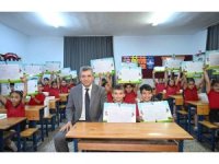 Antalya’da 485 bin 783 öğrenci karne heyecanı yaşadı