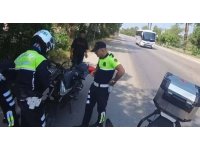 Çalıntı motosikletle kaçmaya çalışan şüpheli jandarmanın dikkati sayesinde yakalandı