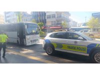 Süresi dolmuş ehliyetle minibüs kullanan sürücüye 3 bin 755 TL ceza