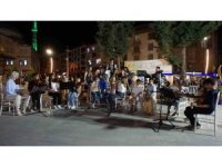 Gölhisar’da küçük parmaklar Yörük ezgilerini Batı’nın tınılarıyla buluşturdu