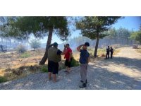 Antalya Aksu’da orman yangını kontrol altına alındı