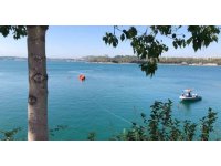 Seyhan Baraj Gölü’ne düşen yangın söndürme uçağının enkazı çıkartıldı