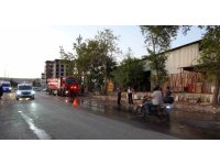 Antalya’da mobilya atölyesindeki yangın büyümeden söndürüldü