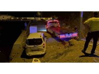 Yol sanılan bina enkazına ikinci kez araç uçtu