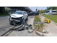 Hurdaya dönen lüks araçlardan burunları bile kanamadan çıktılar