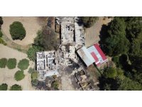 Kozan’daki yangında hasar tespit çalışmaları yapıldı