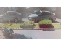 Devrilen motosikletin sürücüsü yaralandı, ilk yardım vatandaşlardan geldi