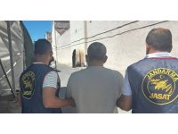 41 yıl kesinleşmiş hapis cezası ile aranan şahıs Mersin’de yakalandı