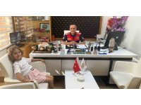 Burdur’da 5 yaşındaki Aslı’nın dikkati felaketi önledi: 3 ev kül olurken daha büyük bir yangın engellendi