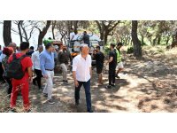 Muratpaşa, 19 araçla yangına müdahale etti