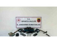 Isparta’da izinsiz kazıya jandarma baskını: 4 kişi suçüstü yakalandı