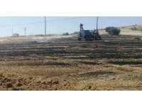 Isparta’da 30 dönümlük tarla yanarak kül oldu