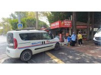 Antalya’da yanan büfe küle döndü