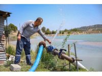 Mersin Büyükşehir Belediyesinden çiftçiye sulama borusu desteği