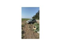 Otomobille çarpışan motosiklet sürücüsü öldü