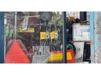 Isparta’da hırdavatçı dükkanı kurşunlandı