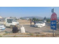 Isparta’da kamyonet ile otomobil çarpıştı: 1 yaralı