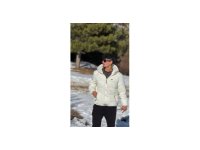 Otomobille çarpışan motosikletli genç hayatını kaybetti