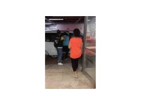 Antalya’da iş yerinden hırsızlık yapan 2 şüpheli tutuklandı