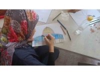 Anamur’da Yaz Kur’an Kursu öğrencilerinden Gazze’ye çizimli destek