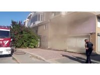 Manavgat’ta iş yeri yangını ucuz atlatıldı