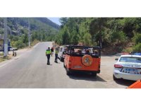 Alanya’da safari araçlarına yönelik denetimlerde 19 araca ceza kesildi