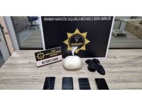 Uyuşturucu ele geçirilen araçtaki biri eski avukat 3 şüpheli tutuklandı