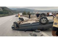 Hatay’da otomobil takla attı: 4 yaralı