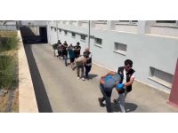 Uyuşturucu satıcıları ifadeleriyle şaşırttı: 5 tutuklama