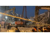 Göçük altında kalan iş makinası operatörünün cansız bedenine ulaşıldı