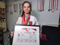 14 yaşında 150’den fazla madalyası var