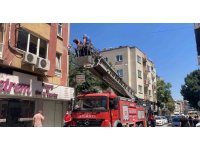 Apartmandan gelen kötü koku ekipleri harekete geçirdi